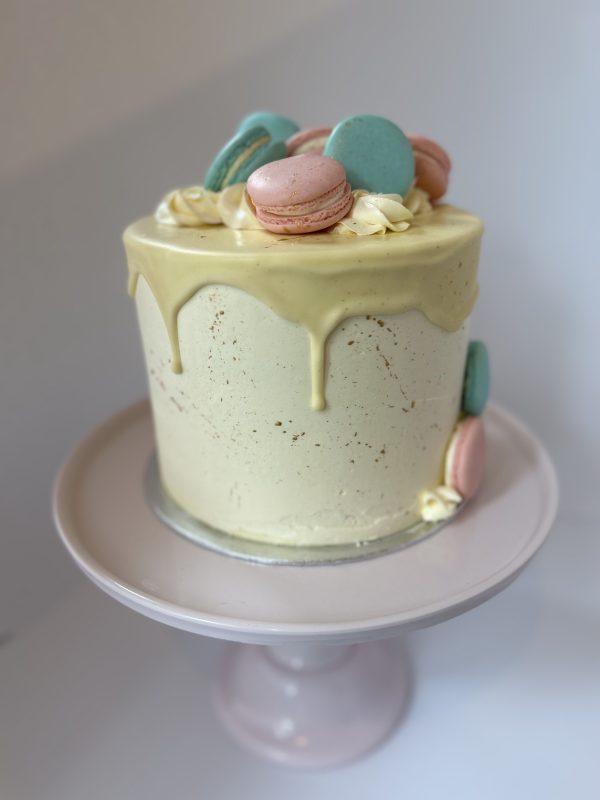 Gender reveal cake