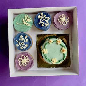 Bento en cupcake box bloem